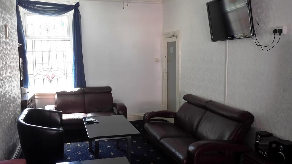 Airedale Hotel Blackpool Bagian luar foto